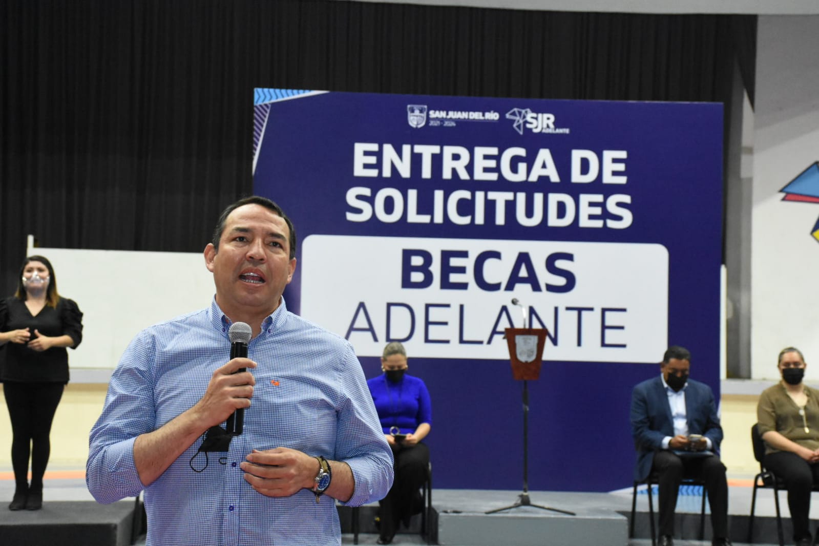 Revocación de mandato de ya se aplica en municipios: Roberto Cabrera