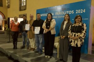 Participan 60 personas en el Taller “Farolitos 2024 Patrimonio Cultural”.