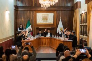 Ayuntamiento de San Juan del Río avala la creación de la Secretaría de la Mujer del Municipio.