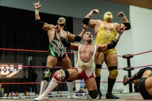 Lucha Libre en SJR llena de emoción al público Sanjuanense.