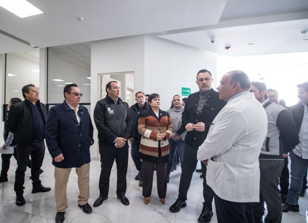 Inaugura Mauricio Kuri Centro de Salud Urbano en SJR.