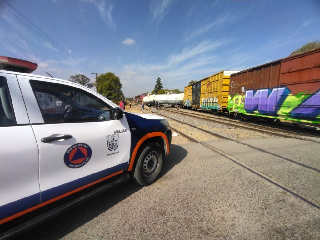 Descarrilamiento de tren en colonia San Isidro genera cierre de calles