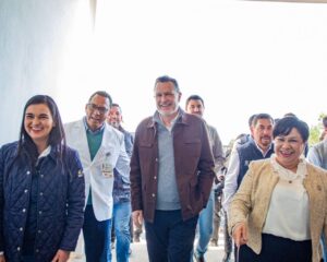 Kuri entrega nueva Clínica de Servicios Ampliados en Tequisquiapan para mejorar acceso a la salud