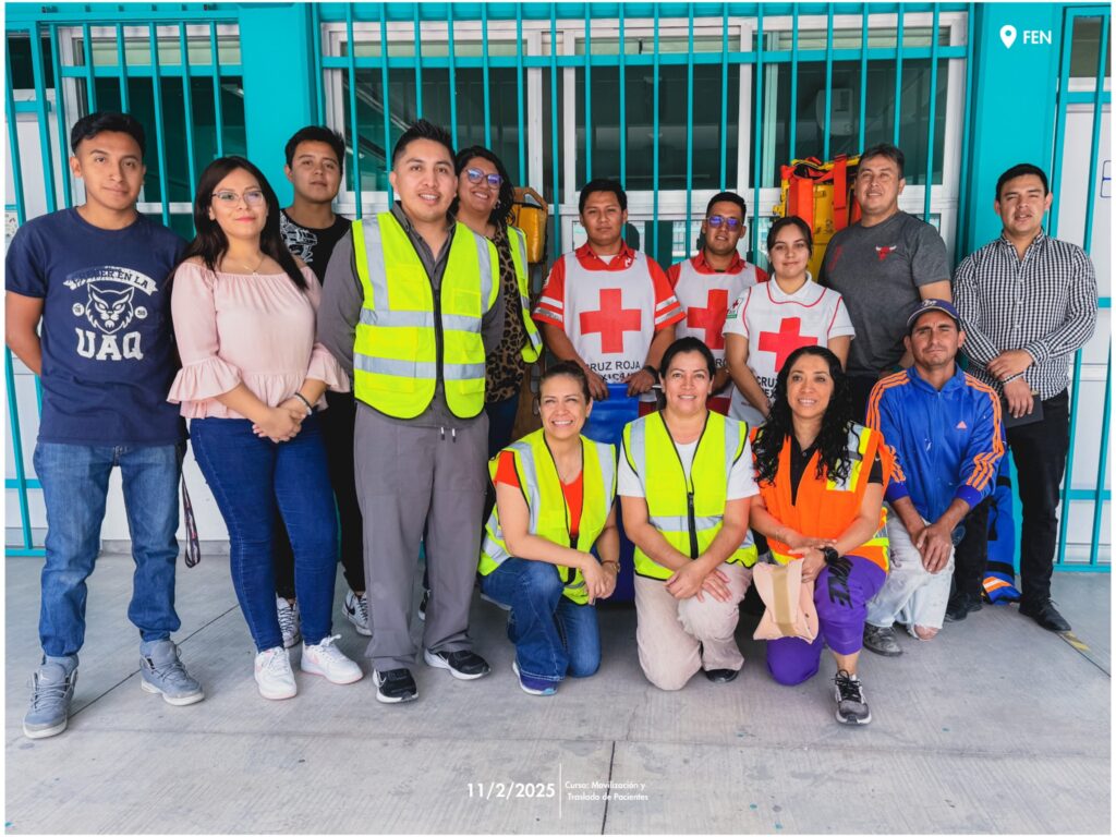 Facultad de Enfermería de la UAQ SJR fortalece capacitación en traslado de pacientes