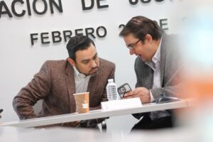 Aprueban reformas para fortalecer la profesionalización en los servicios de salud en Querétaro