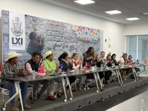 Diputados presentan iniciativa para fortalecer los derechos de los pueblos indígenas en Querétaro