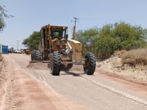 Avanza rehabilitación del camino Rancho El Colorado – Loma Linda – El Rosario en Ejido El Jazmín