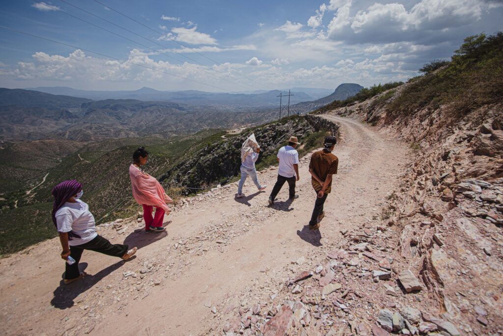 Gilberto Herrera Ruiz ha señalado la urgente necesidad de mejorar la infraestructura vial en Peñamiller