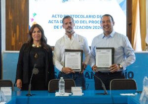 Roberto Cabrera y el titular de la ESFE firman Acta de Inicio del Proceso de Fiscalización 2024