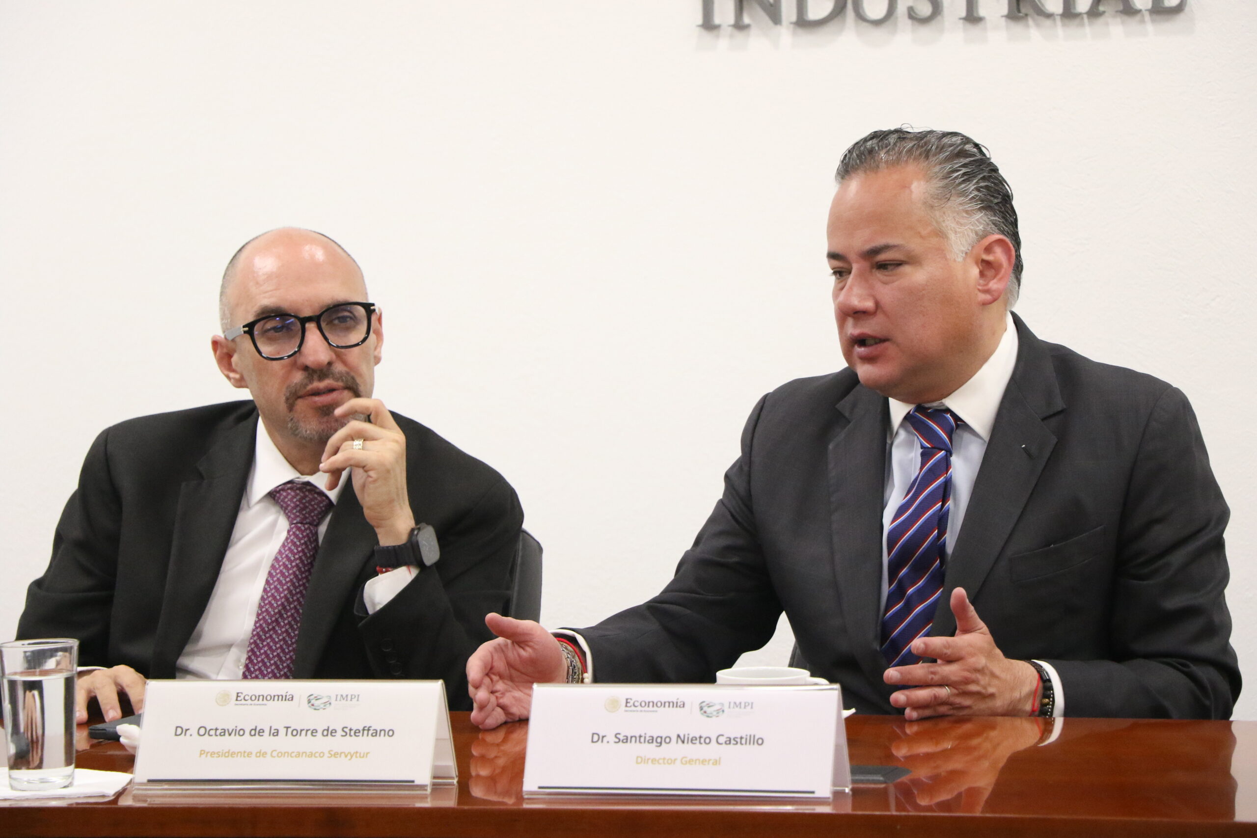 IMPI y CONCANACO SERVYTUR refuerzan acciones contra la piratería y la informalidad para proteger la marca “Hecho en México”