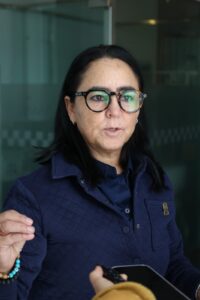 Llama la diputada Tere Calzada a atender derrumbe en la Carretera Estatal 100