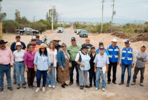 Entrega Roberto Cabrera camino a Rancho El Colorado con una inversión de más de 1.7 mdp