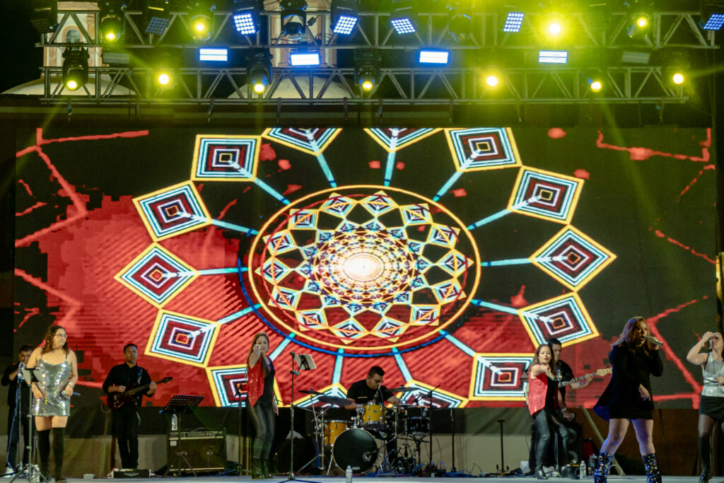 La Banda Litio enciende la Plaza Independencia durante la Feria San Juan 2025