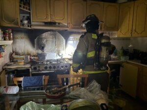 Atienden incendio en domicilio de Rinconada del Río; no hubo personas lesionadas