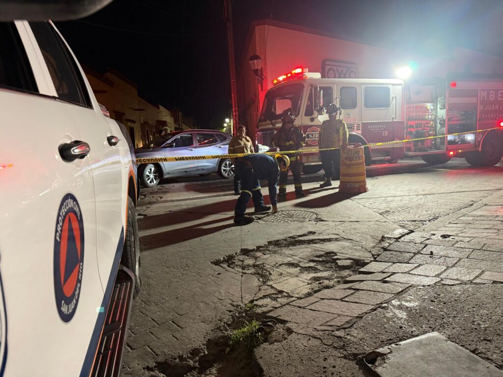 Atiende Protección Civil incendio en registro en colonia Centro