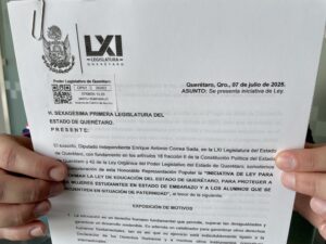 Enrique Correa impulsa reforma para proteger el derecho a la educación de estudiantes embarazadas y en paternidad