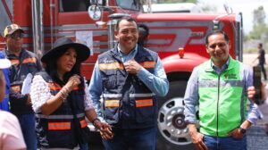 Roberto Cabrera supervisa reencarpetado de avenida Universidad que registra 65% de avance