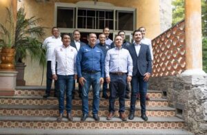 Asiste Roberto Cabrera a reunión de coordinación para adherirse al Decálogo de Acciones para la Prevención de Accidentes Viales