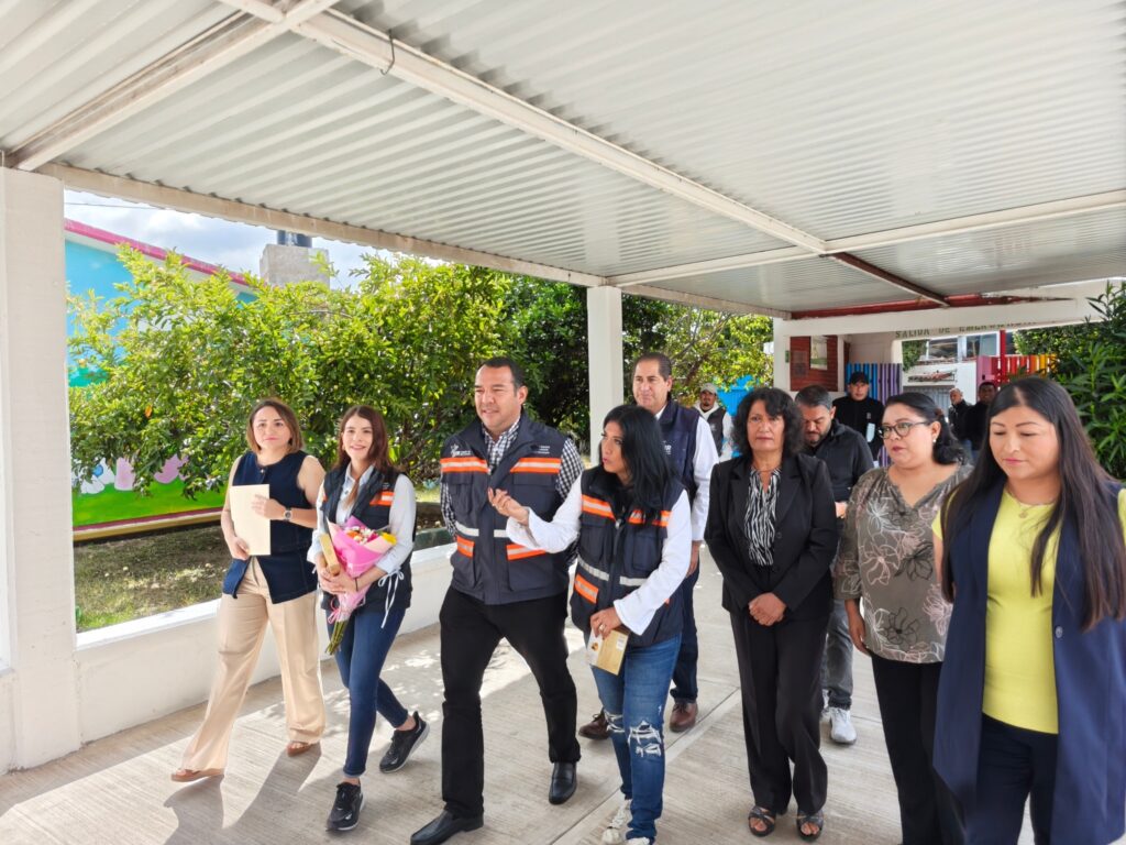 Entregan techumbre en Jardín de Niños El Pípila del Barrio de la Concepción