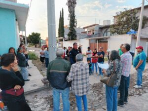 Realiza SSPM reunión vecinal en Paseos de Xhosdá para prevenir fraudes y extorsiones telefónicas