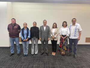 Coordinadores y coordinadoras de la Junta de Coordinación Política sostienen reunión con Secretario de Gobierno, Eric Gudiño, para continuar con el diálogo.