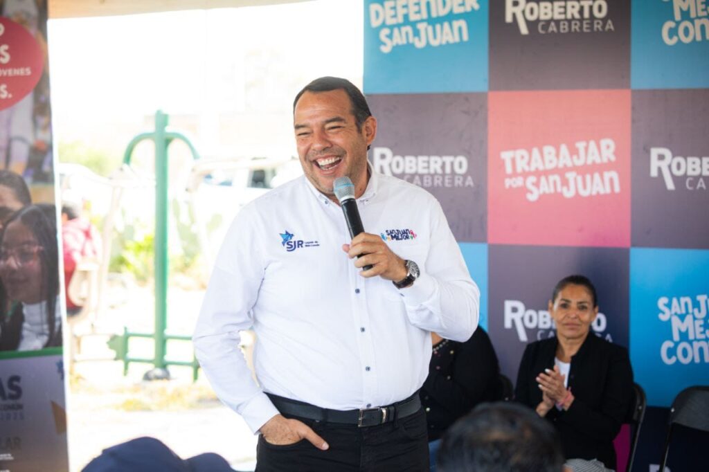 JAPAM ha invertido más de 20 mdp para la construcción de redes de alcantarillado sanitario en Los Rocíos: Roberto Cabrera