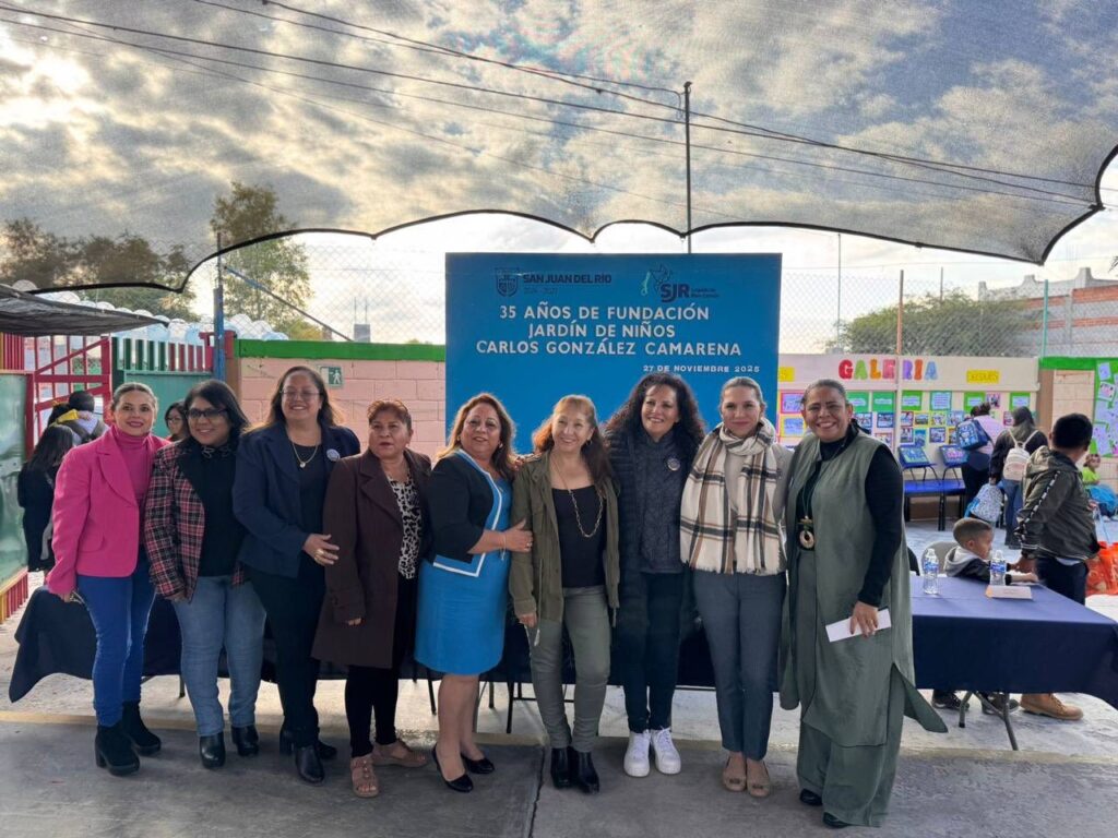 Celebran el 35.º Aniversario del Jardín de Niños “Carlos González Camarena”
