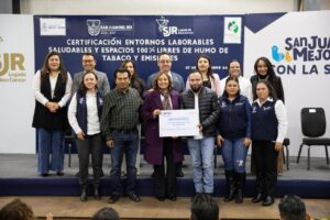 Entregan certificaciones a centros laborales y de rehabilitación por promover espacios libres de humo