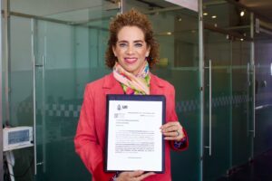 Diputada Adriana Meza presenta iniciativa para reconocer como Patrimonio Cultural Inmaterial el arte textil de lana de Colón