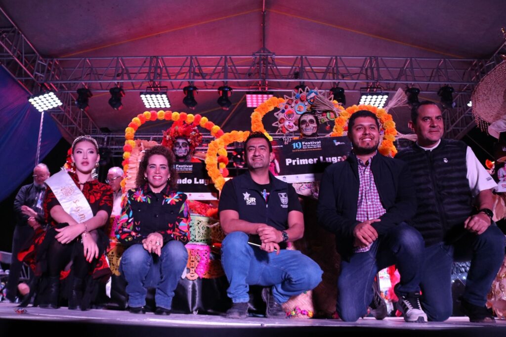 Legisladora Adriana Meza reconoce el valor de las tradiciones mexicanas en el Festival de Día de Muertos 2025