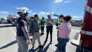 Bomberos de San Juan del Río atienden accidente vehicular