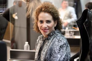 Aprobar el presupuesto permite que Querétaro continúe con crecimiento económico y desarrollo social: diputada Adriana Meza