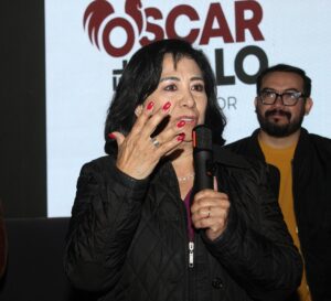 Beatriz Robles Gutiérrez acompaña proyección del documental “Legítimo” en San Juan del Río