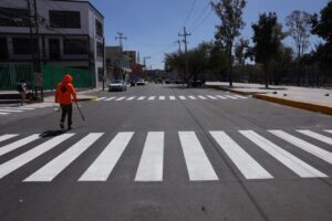 Avanza rehabilitación de la calle Antonio “La Tota” Carbajal en San Juan del Río