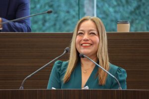 Impulsa Diputada Verónica Galicia el reconocimiento legal de la fisioterapia en Querétaro