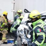 Atienden cuerpos de emergencia accidente en la carretera 57; una persona falleció