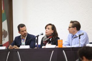 Impulsan en la UAQ propuesta para crear una Ley Estatal de Cuidados