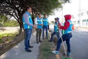 Realizan trabajos de limpieza en Loma Alta y Avenida Universidad