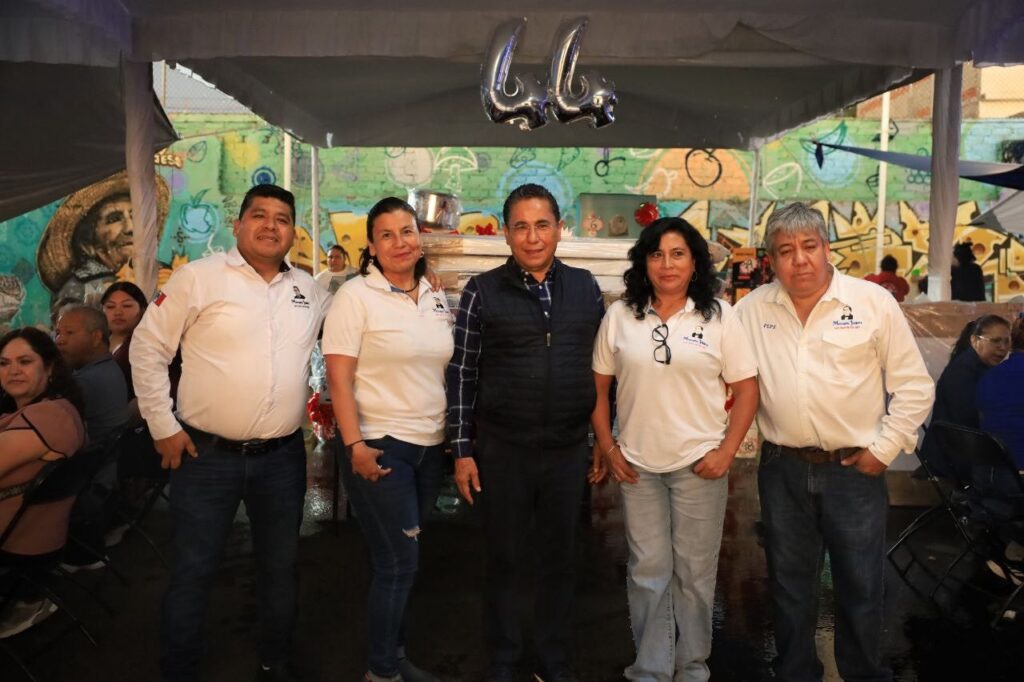 Mercado Juárez celebra 44 años de tradición y esfuerzo de sus locatarios