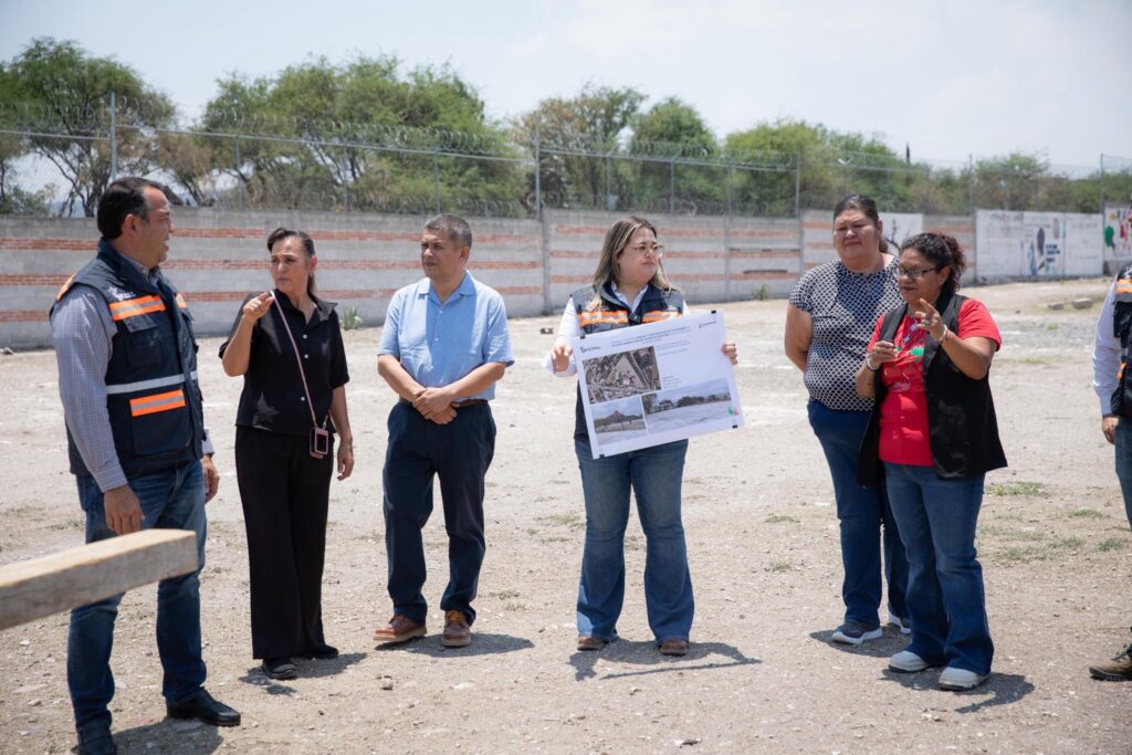 Rehabilitarán cancha y construirán techumbre en telesecundaria de Cerro Gordo