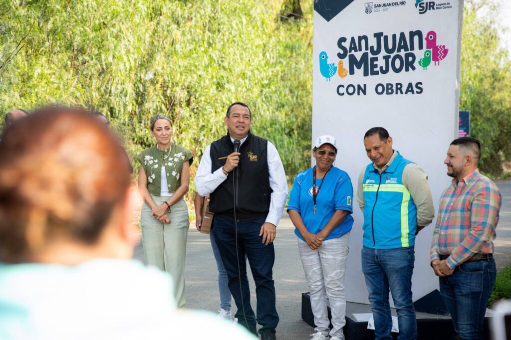 Supervisa Roberto Cabrera mejoramiento del camino intermunicipal La Valla–La Fuente