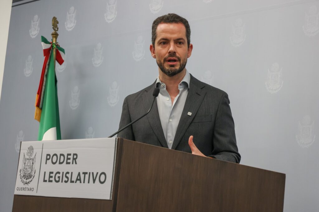 Asesores ultras engañan al Gobernador sobre Ley de Identidad de Género: Ospital