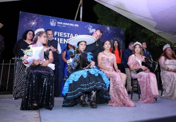 Inician las fiestas patronales de Buenavista con la coronación de representantes de la comunidad