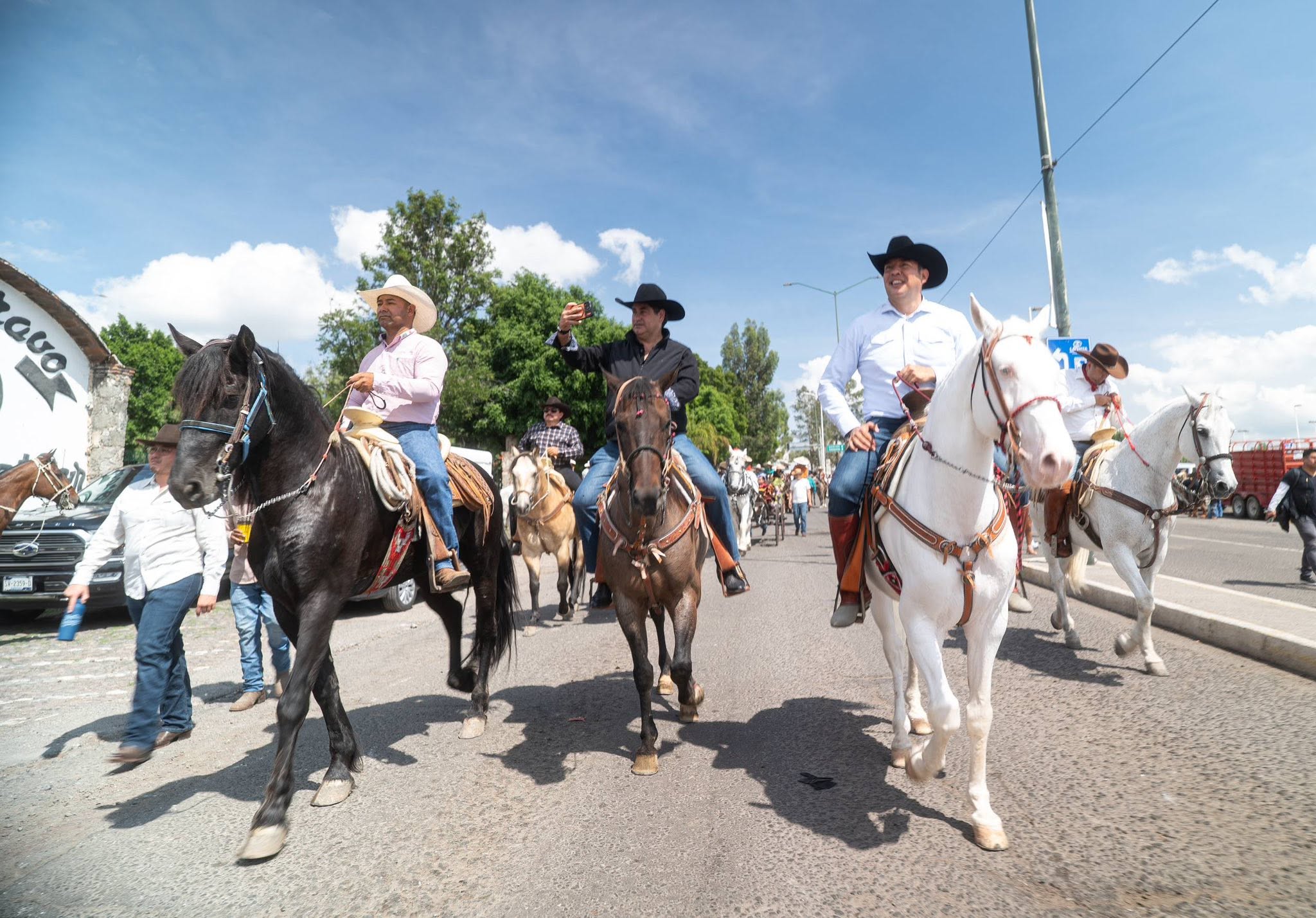 Inicia la Feria San Juan del Río 2026 con la tradicional Cabalgata de la Amistad