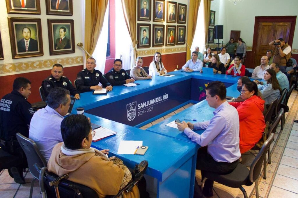Presenta secretario de Seguridad programa de trabajo a regidores de San Juan del Río