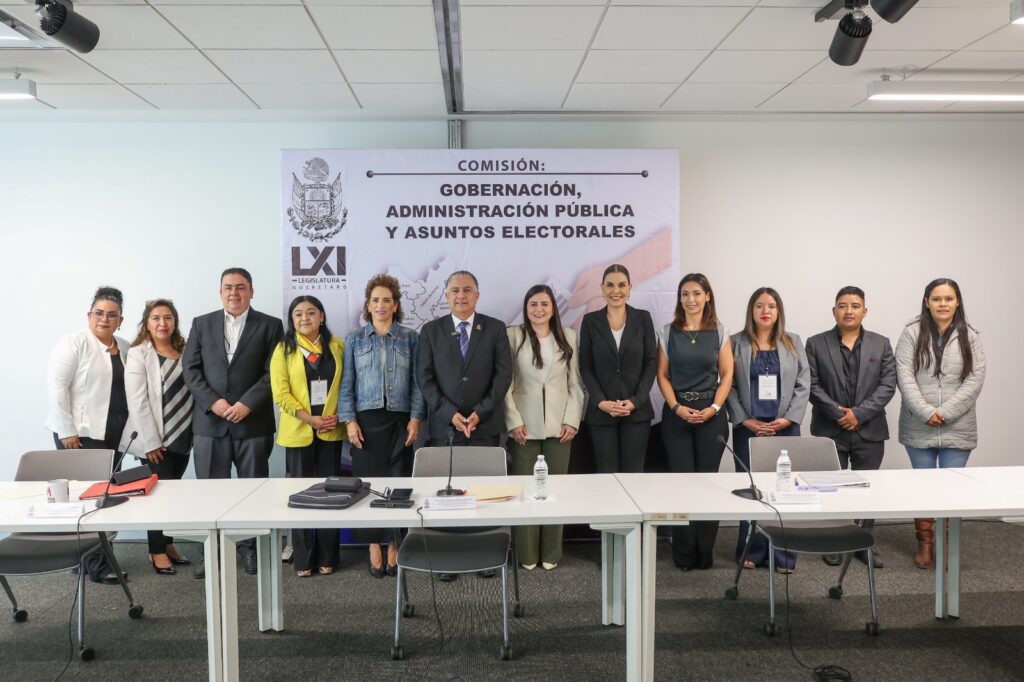 En sesión de la Comisión de Gobernación, Administración Pública y Asuntos Electorales, se presentó para análisis la reforma a la Constitución local en materia de integración de los Ayuntamientos