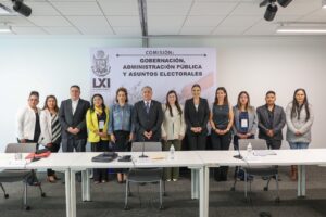 En sesión de la Comisión de Gobernación, Administración Pública y Asuntos Electorales, se presentó para análisis la reforma a la Constitución local en materia de integración de los Ayuntamientos