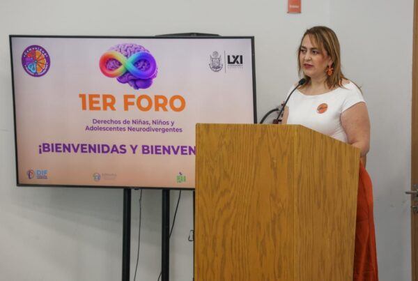 La diputada Perla Flores encabezó junto con Mentes Mandarina el Foro Derechos de Niñas, Niños y Adolescentes Neurodivergentes