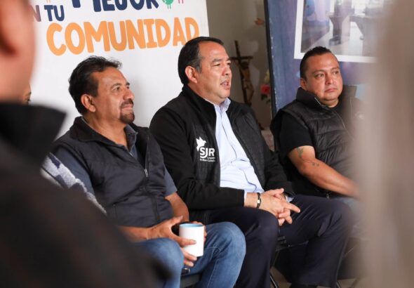 Gobierno Municipal acerca servicios y mantiene diálogo ciudadano durante la jornada «Viernes en Casa Blanca»