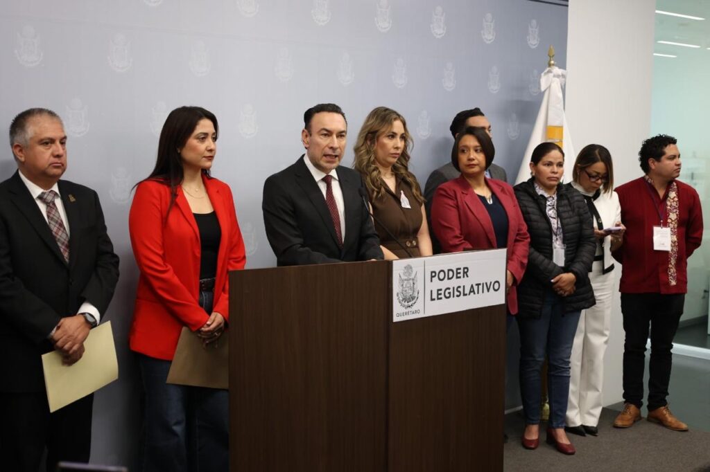 Diputados integrantes del Grupo Legislativo de Morena externaron su respaldo al dictamen de reforma a la Ley Electoral del Estado de Querétaro